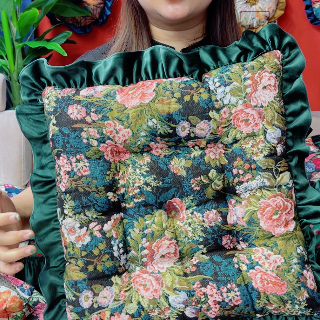 提花花边坐垫